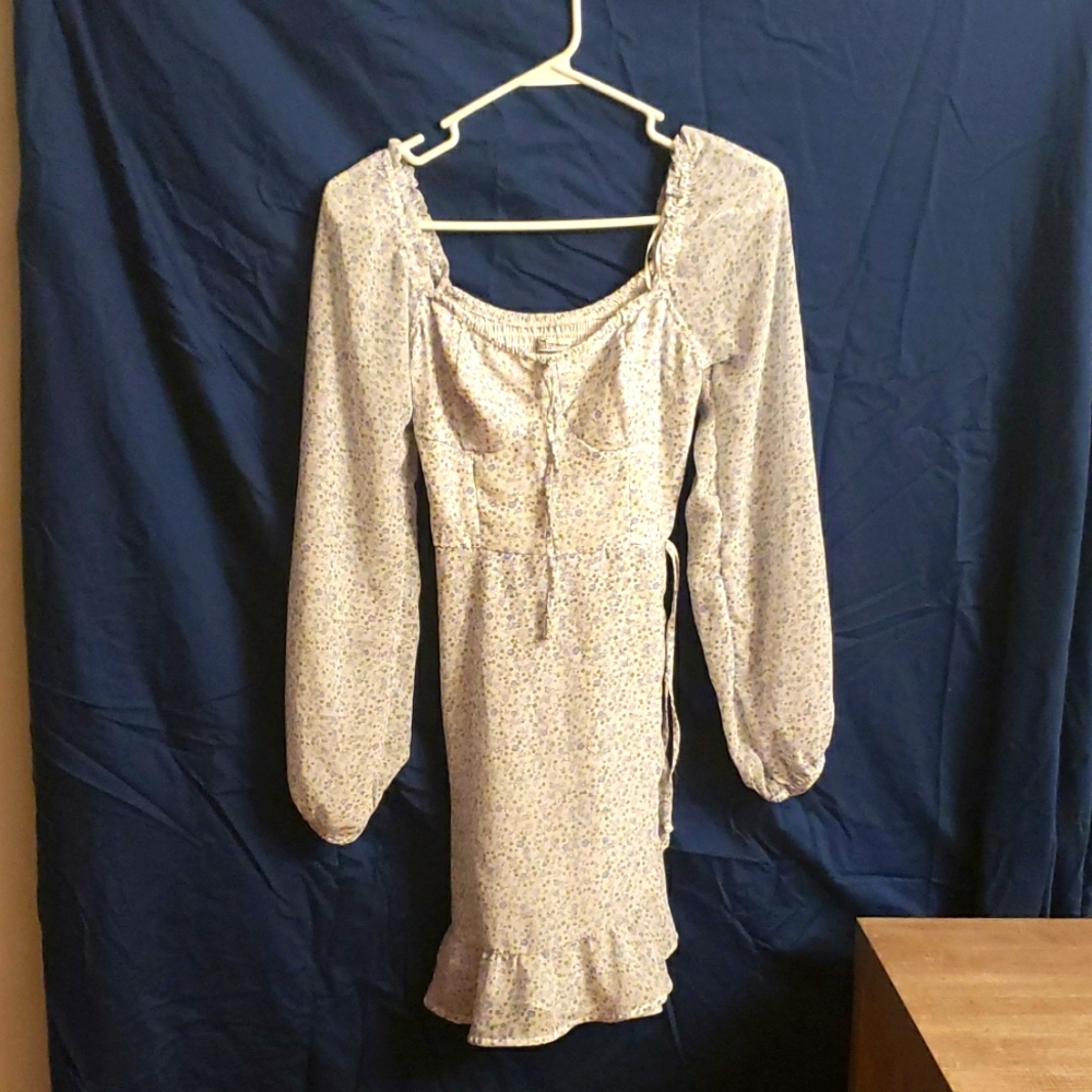 XS White Hollister Blouse